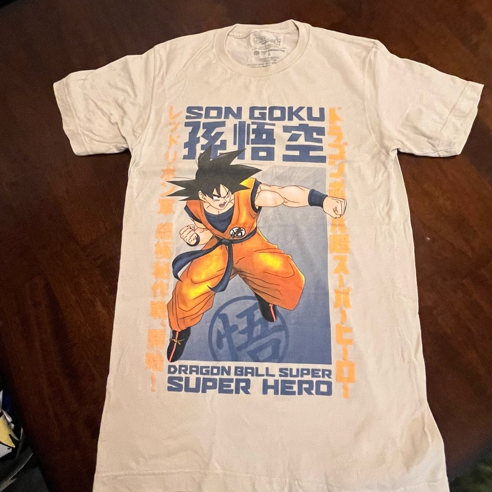 NWOT Goku Short Sleeve Tops (S)